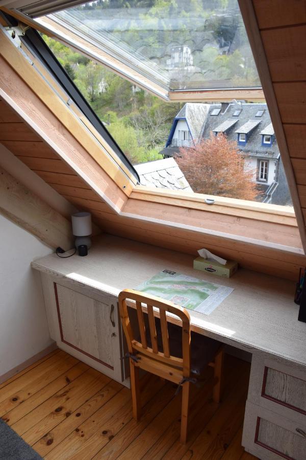 Petit Duplex De Charme Sous Les Toits Du Mont-Dore Exteriér fotografie