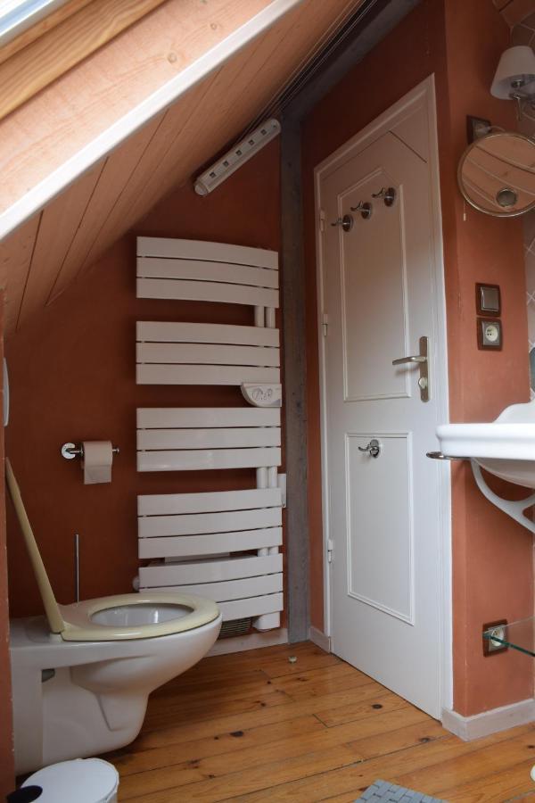 Petit Duplex De Charme Sous Les Toits Du Mont-Dore Exteriér fotografie